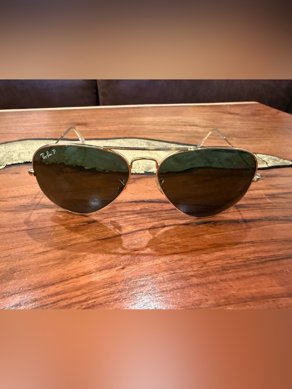 Ray-Ban Gold Rimmed Aviators - Picture 2 of 7